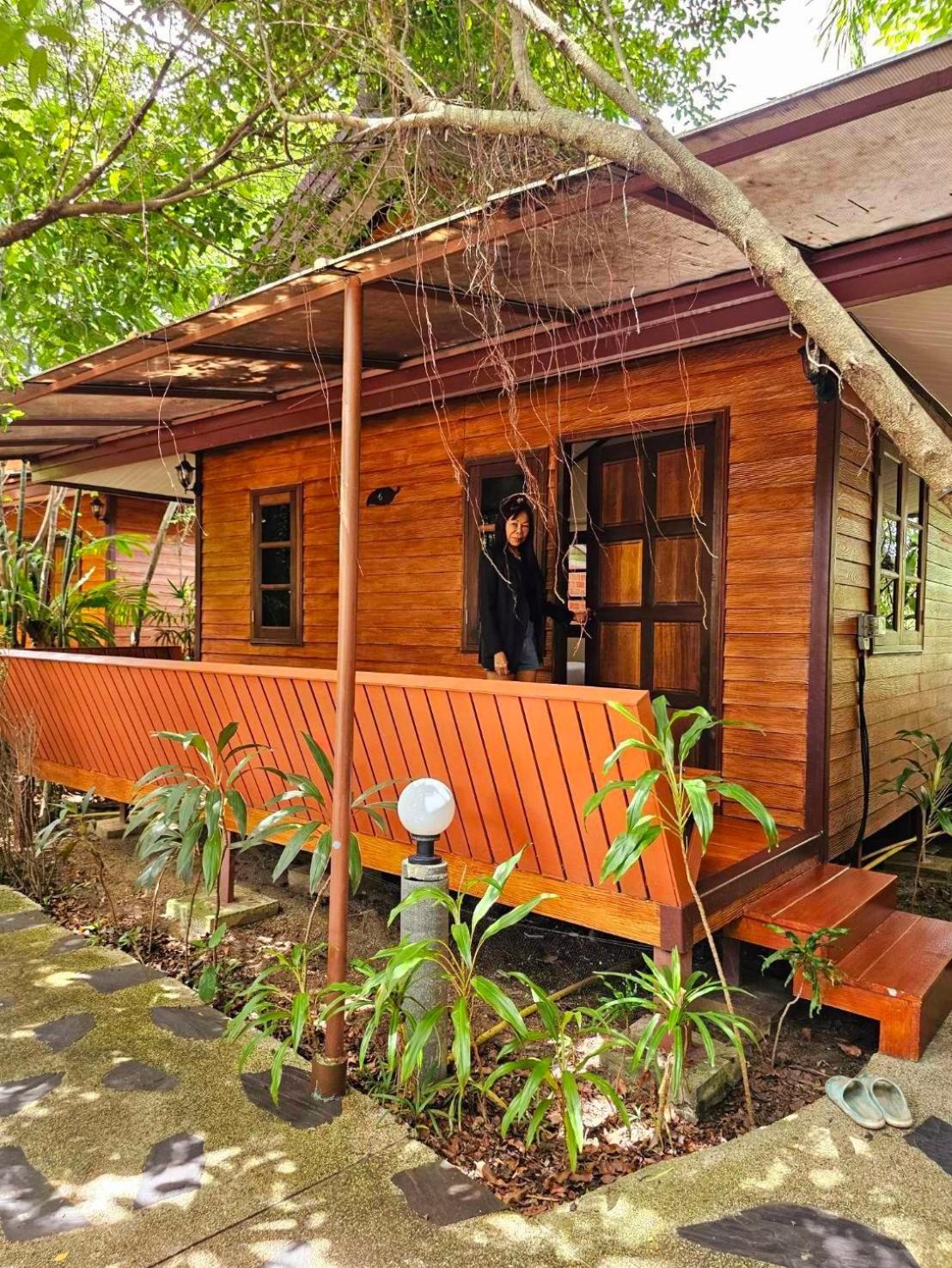 Samran Resort Chalong Buitenkant foto