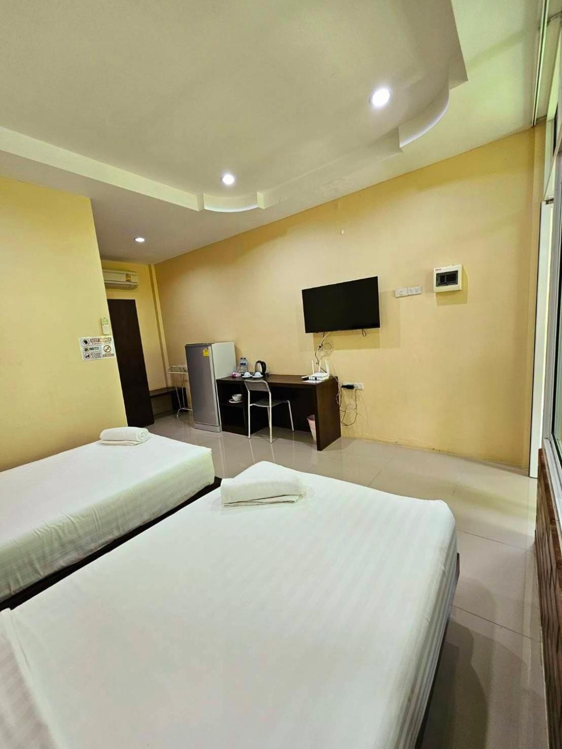 Samran Resort Chalong Buitenkant foto